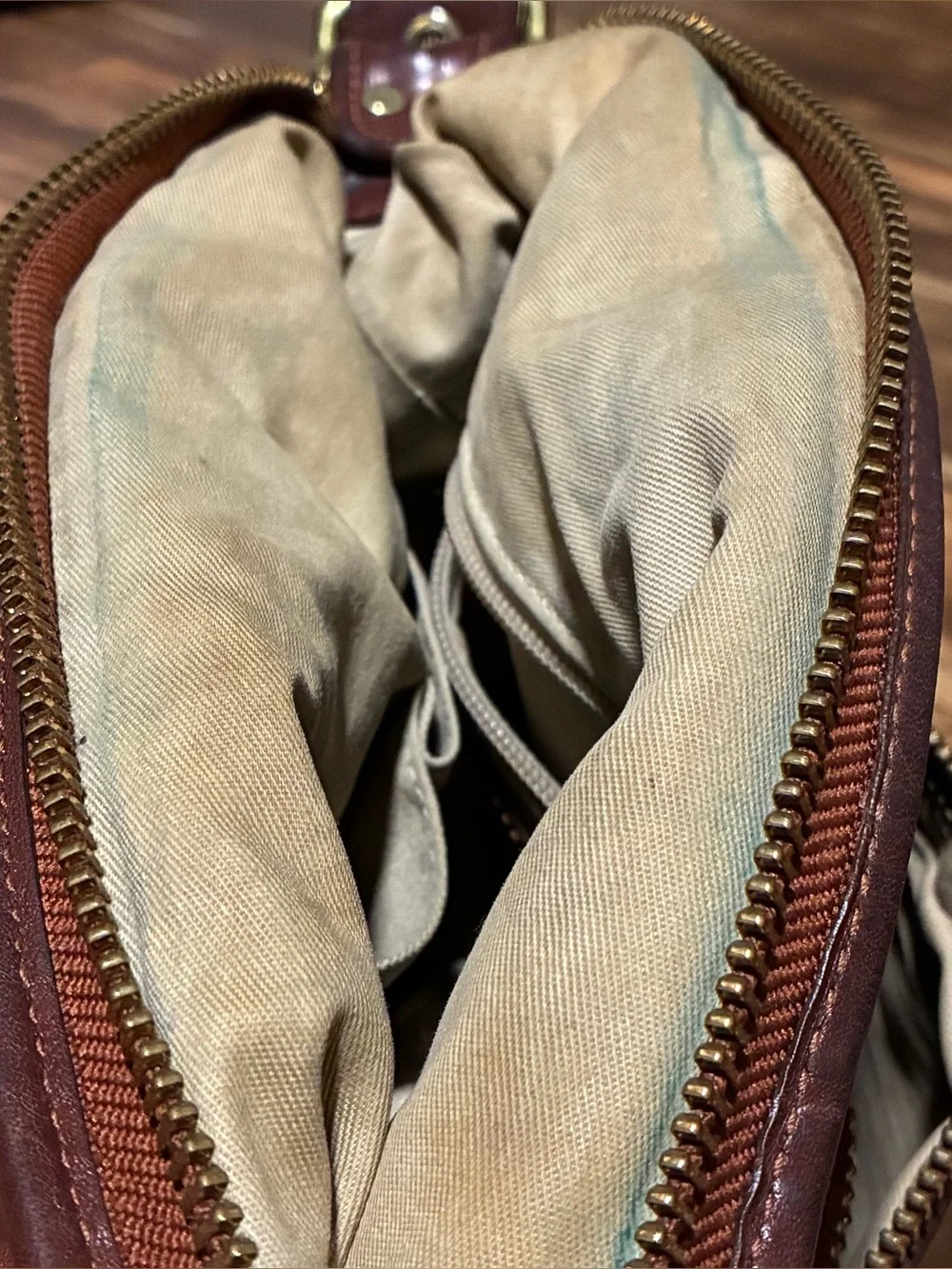 Y2K vtg Coach Legacy Bucket Duffle • 19889
